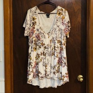 Plus size 1X top Torrid EUC